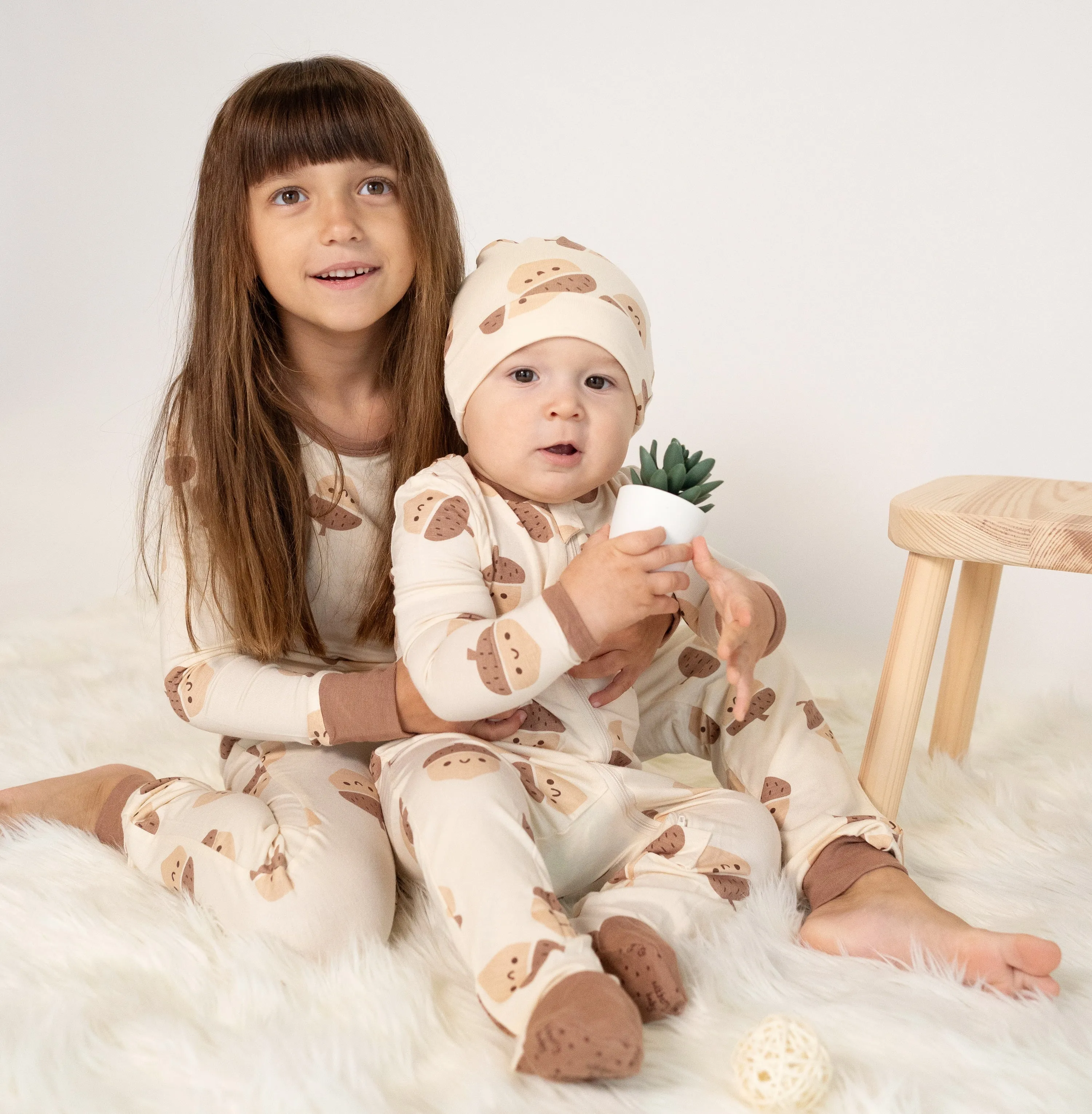 Bamboo Long Sleeve Pajama Set (Acorn Pals Print)