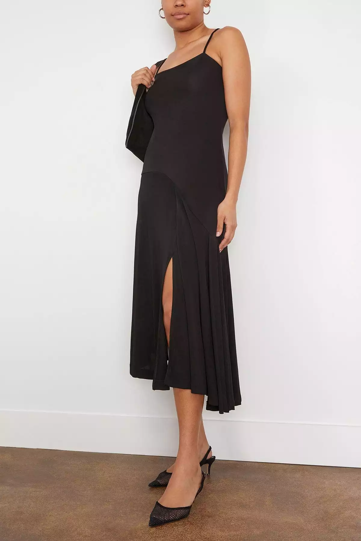 Contour Seam Dress in Black