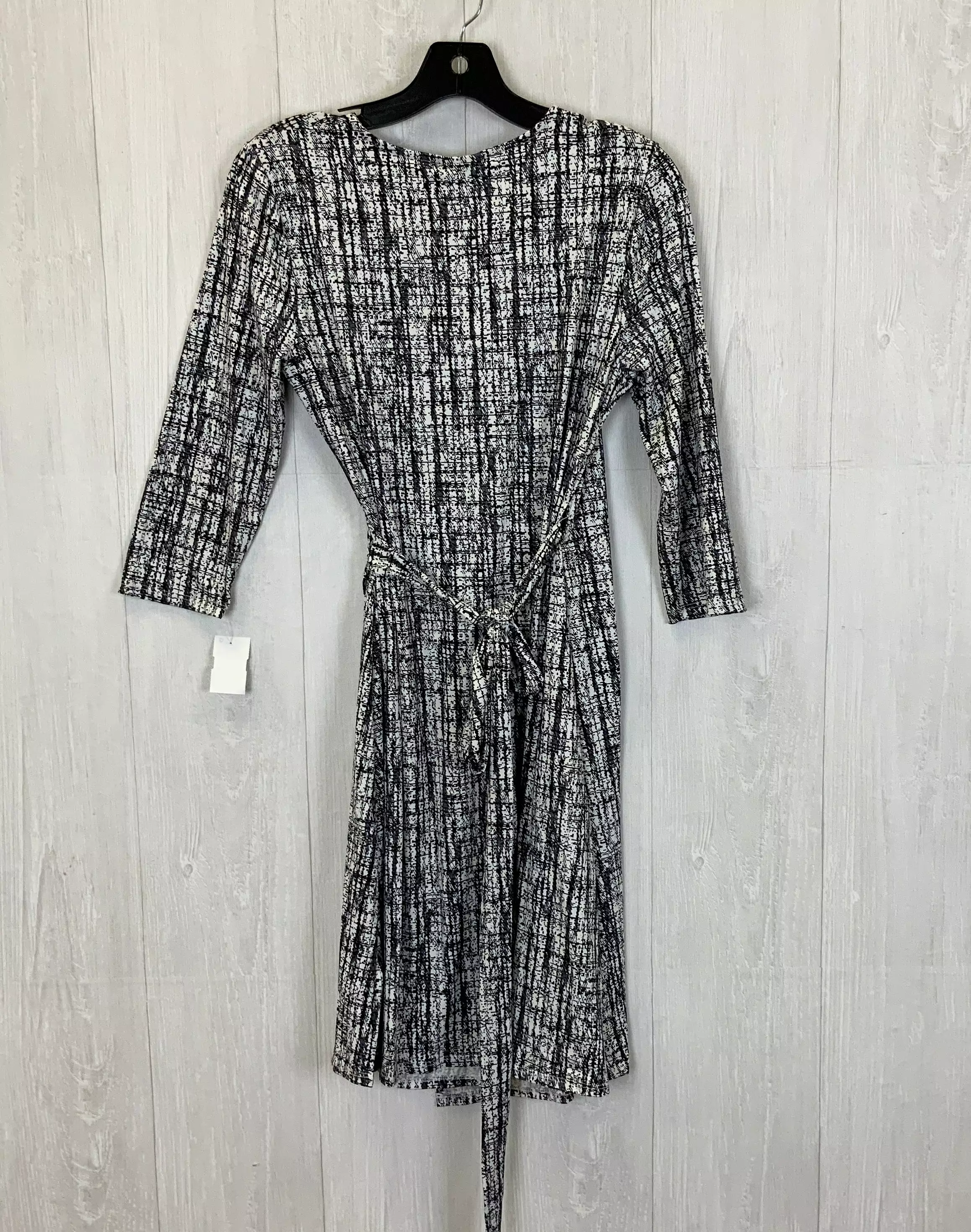 Dress Casual Short By Lularoe  Size: Xs