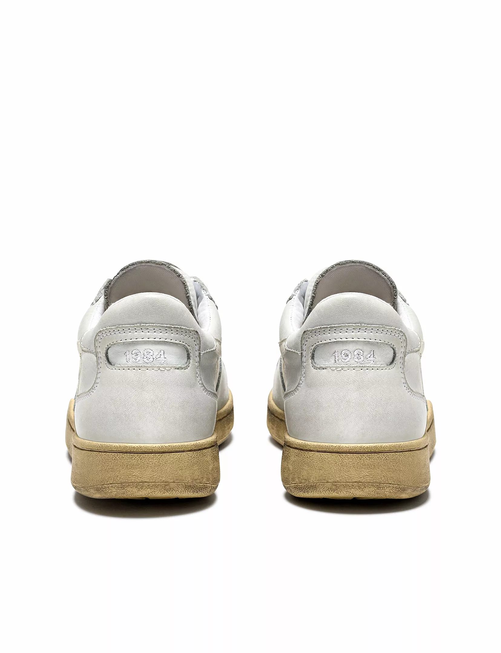 Mi Basket Low Used Sneaker, White/White