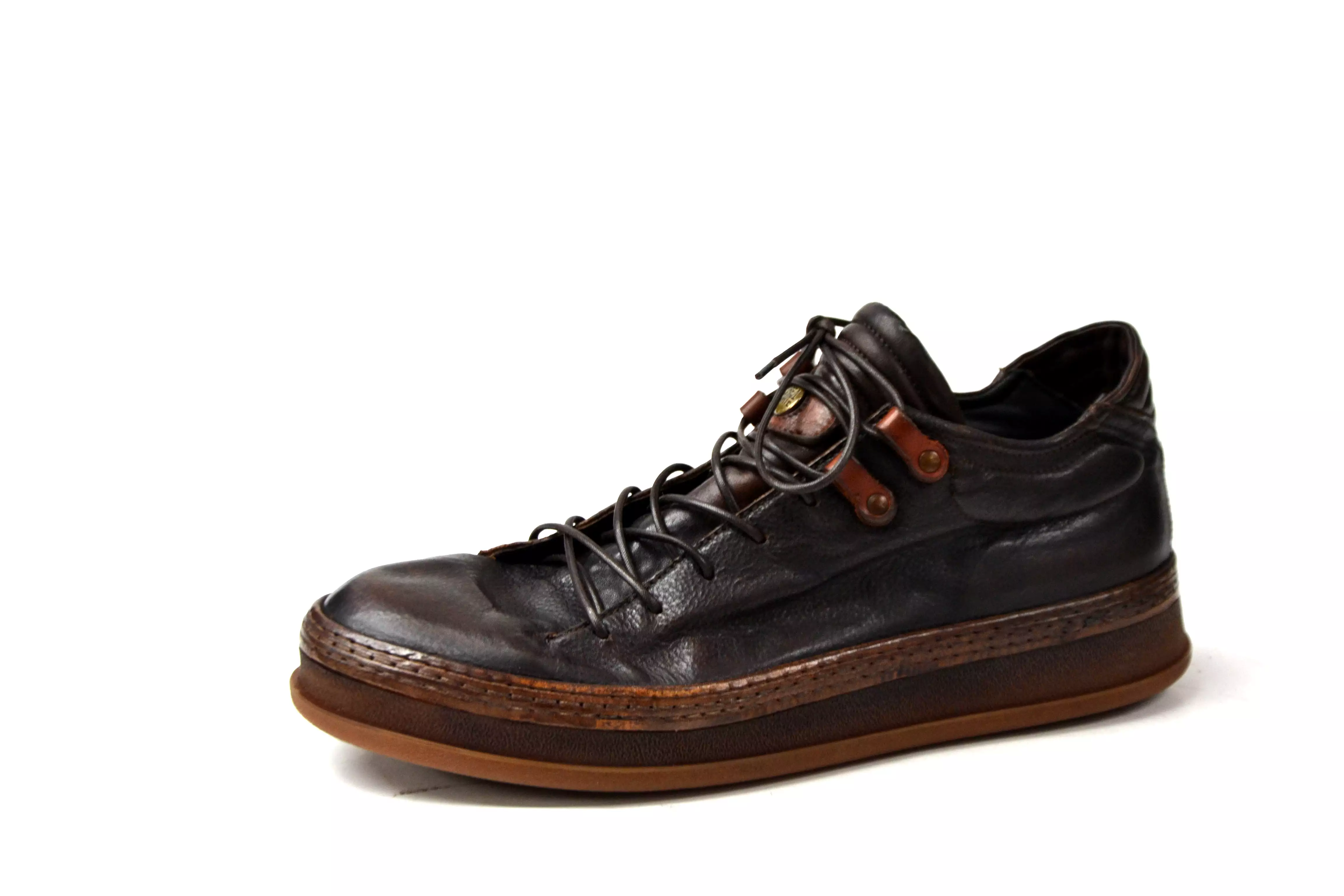 PEP  Brown leather  sneaker