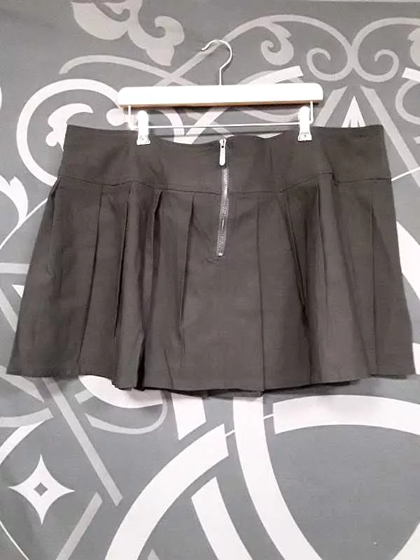 Sheenah Skirt [PLUS] Resurrect