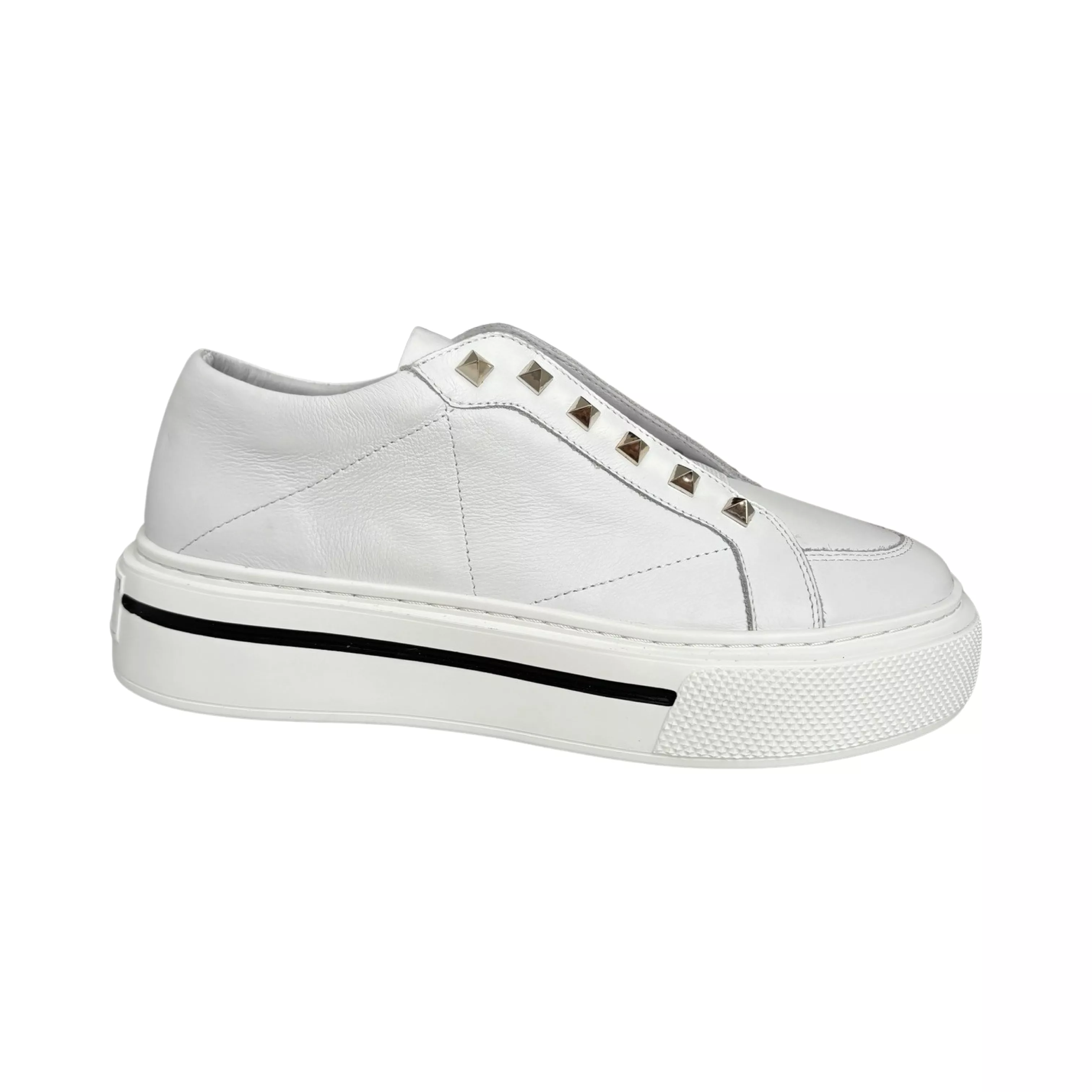 Vino White/Metallic Stud Sneaker